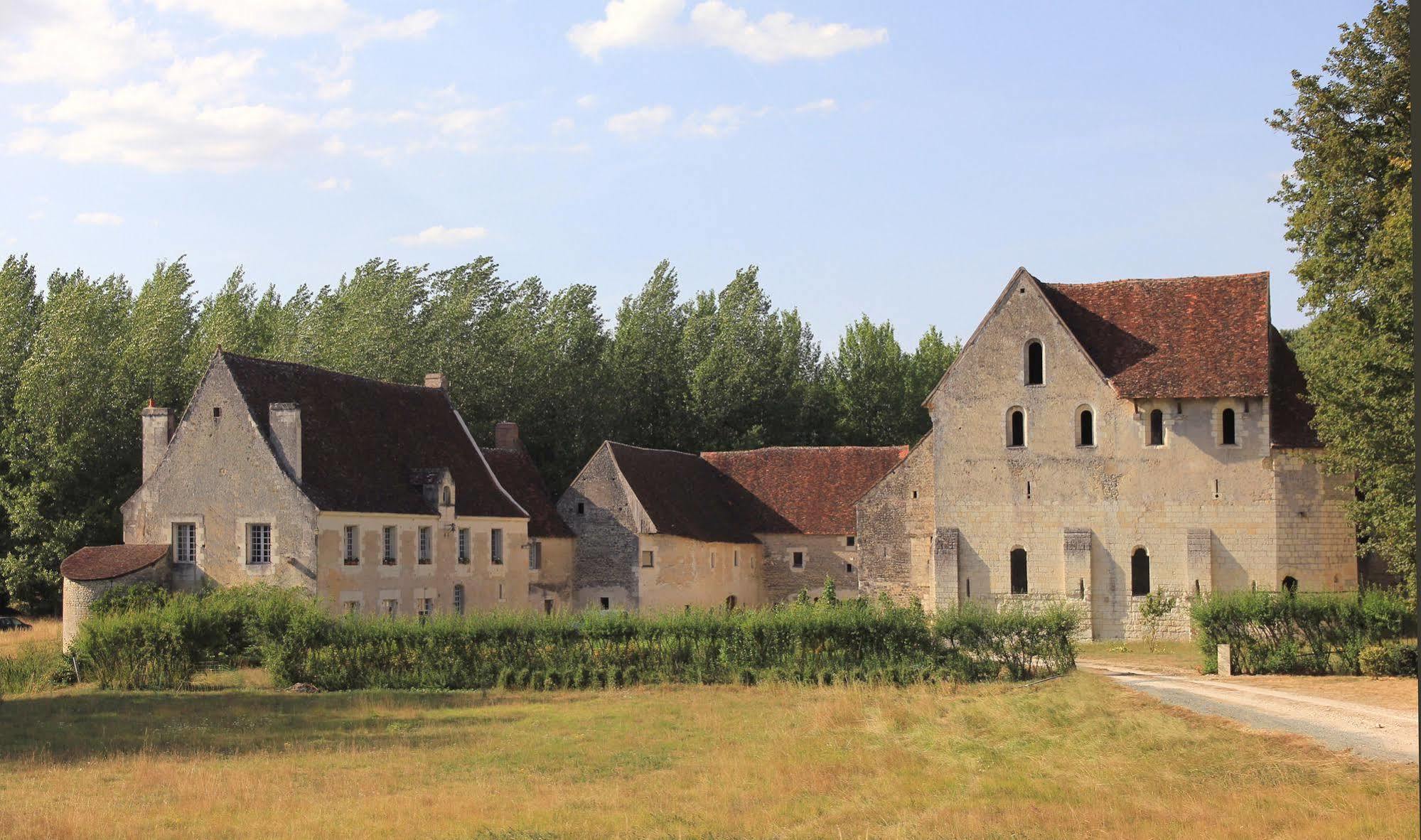 Chateau-Monastere De La Corroirie Монтрезор Екстер'єр фото